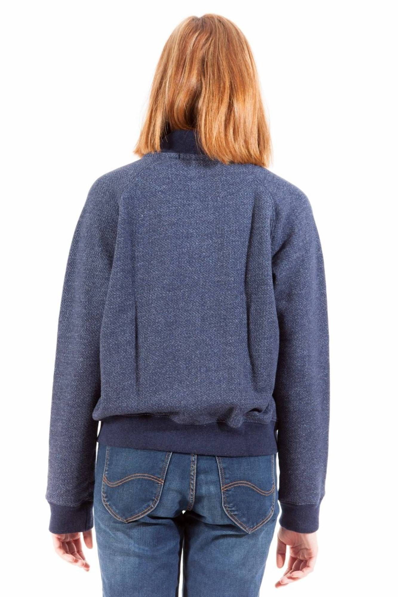 Blauer Baumwollpullover