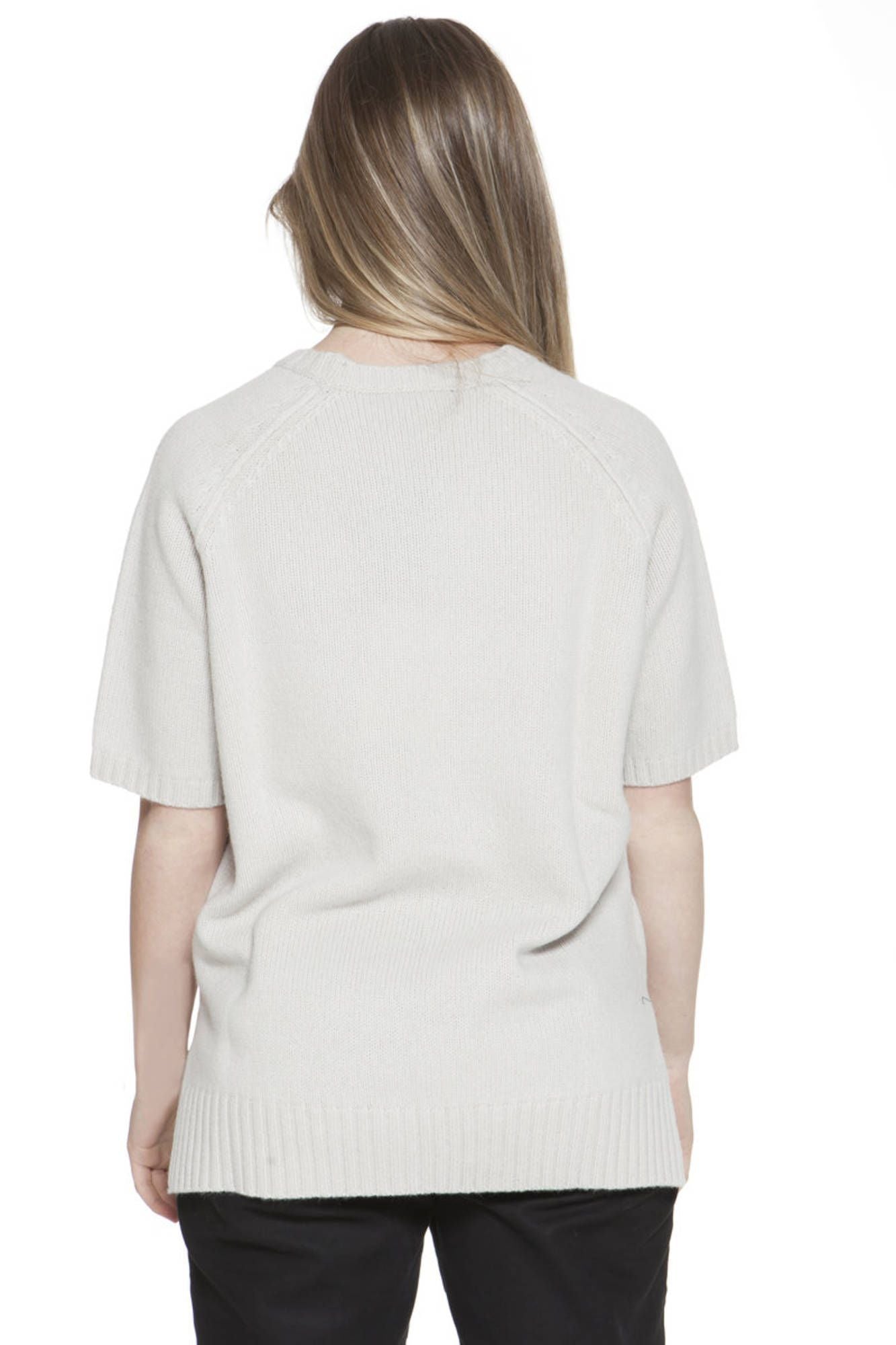 Beigefarbener Pullover aus Wolle