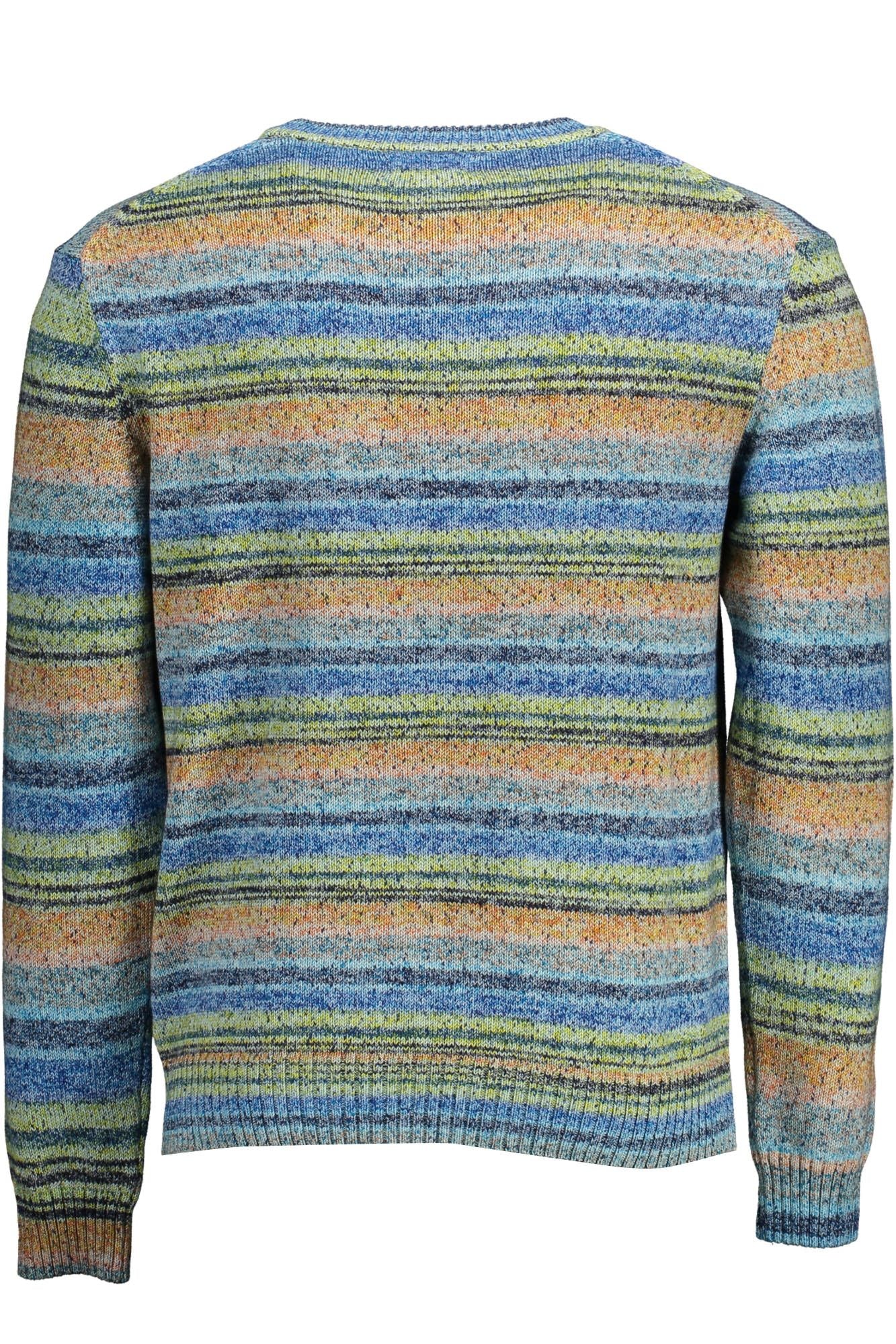 Hellblauer Baumwollpullover
