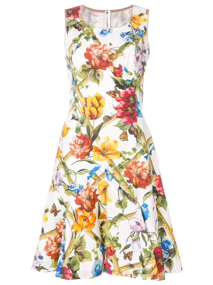 Weißes Baumwollkleid