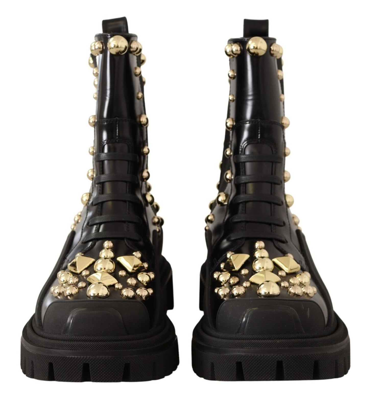 Schwarze Nietenstiefel aus Leder