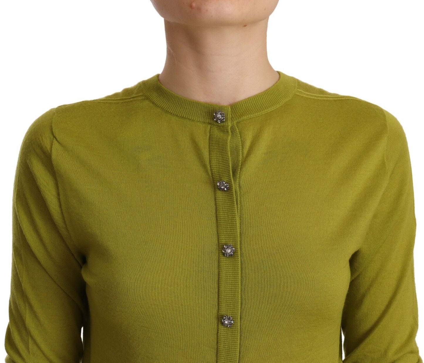 Apfelgrüner Kaschmir-Knopfstrickpulli