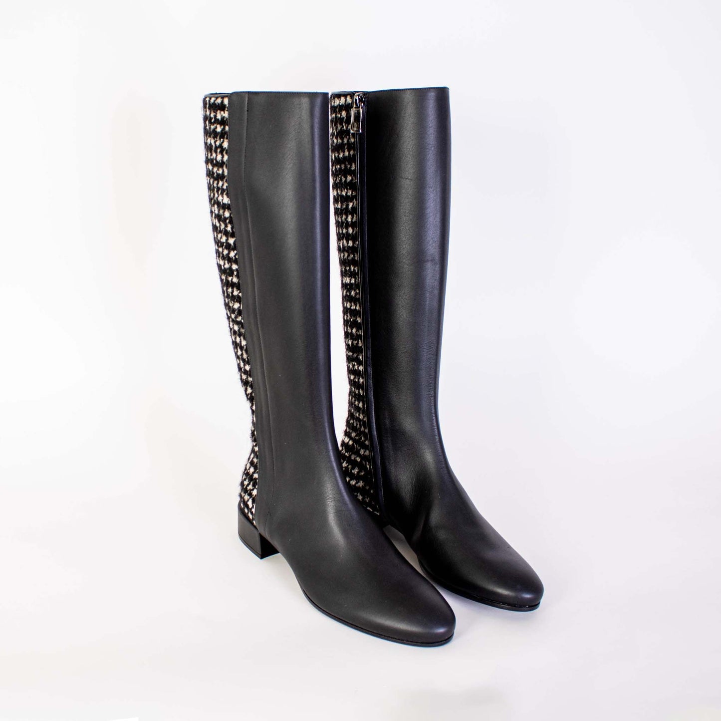 Schwarze Lederstiefel
