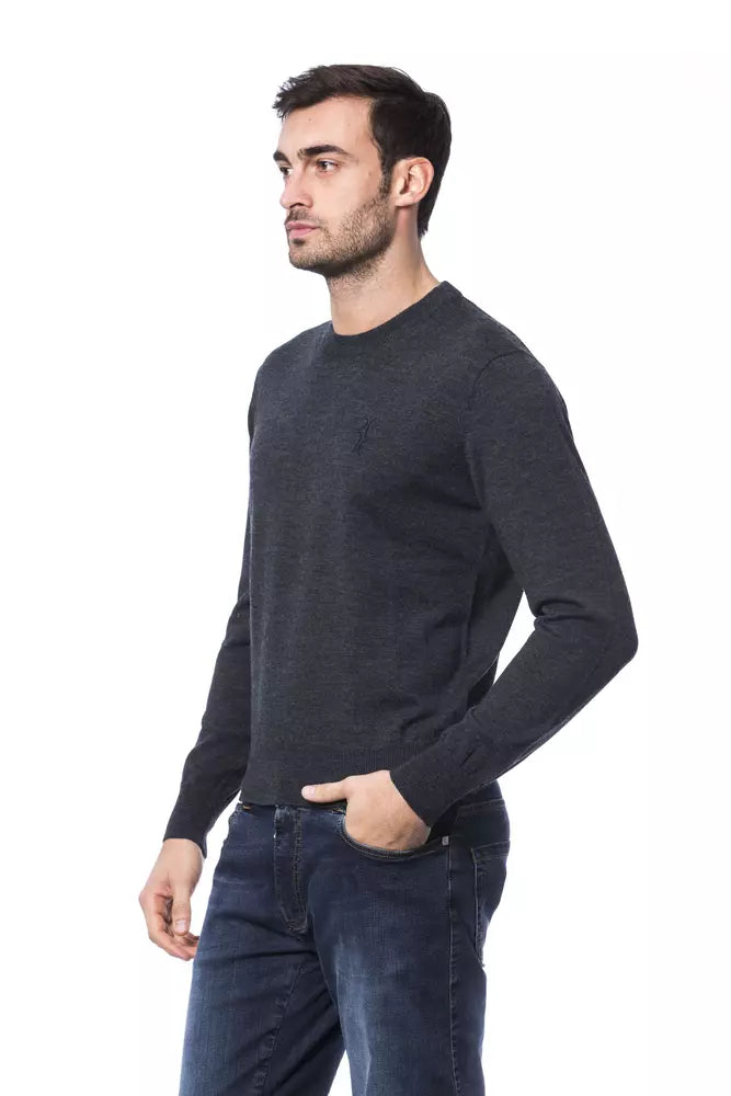 Grauer Pullover aus Merinowolle