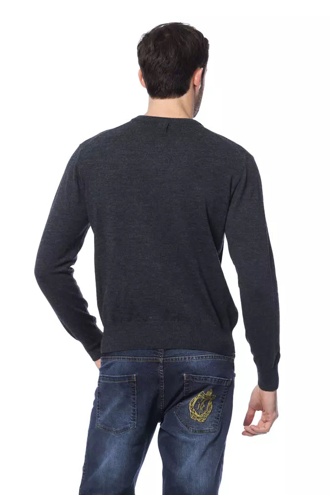 Grauer Pullover aus Merinowolle