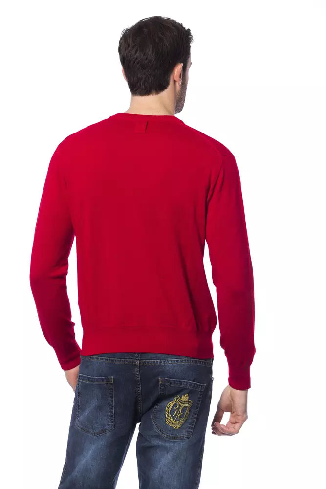 Roter Pullover aus Merinowolle