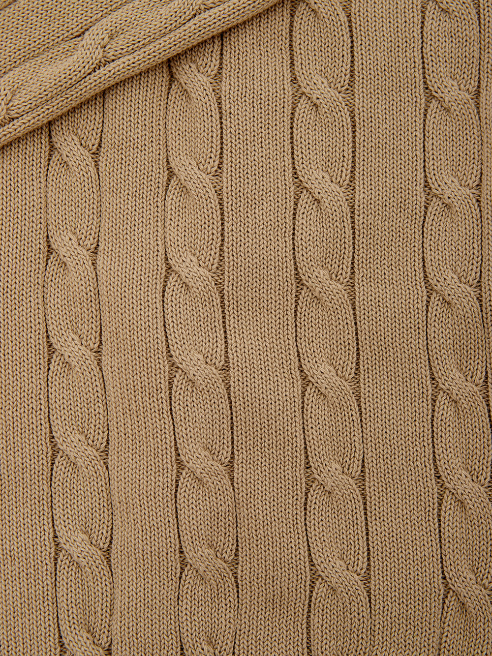 Beigefarbener Baumwollpullover aus Zopfmuster