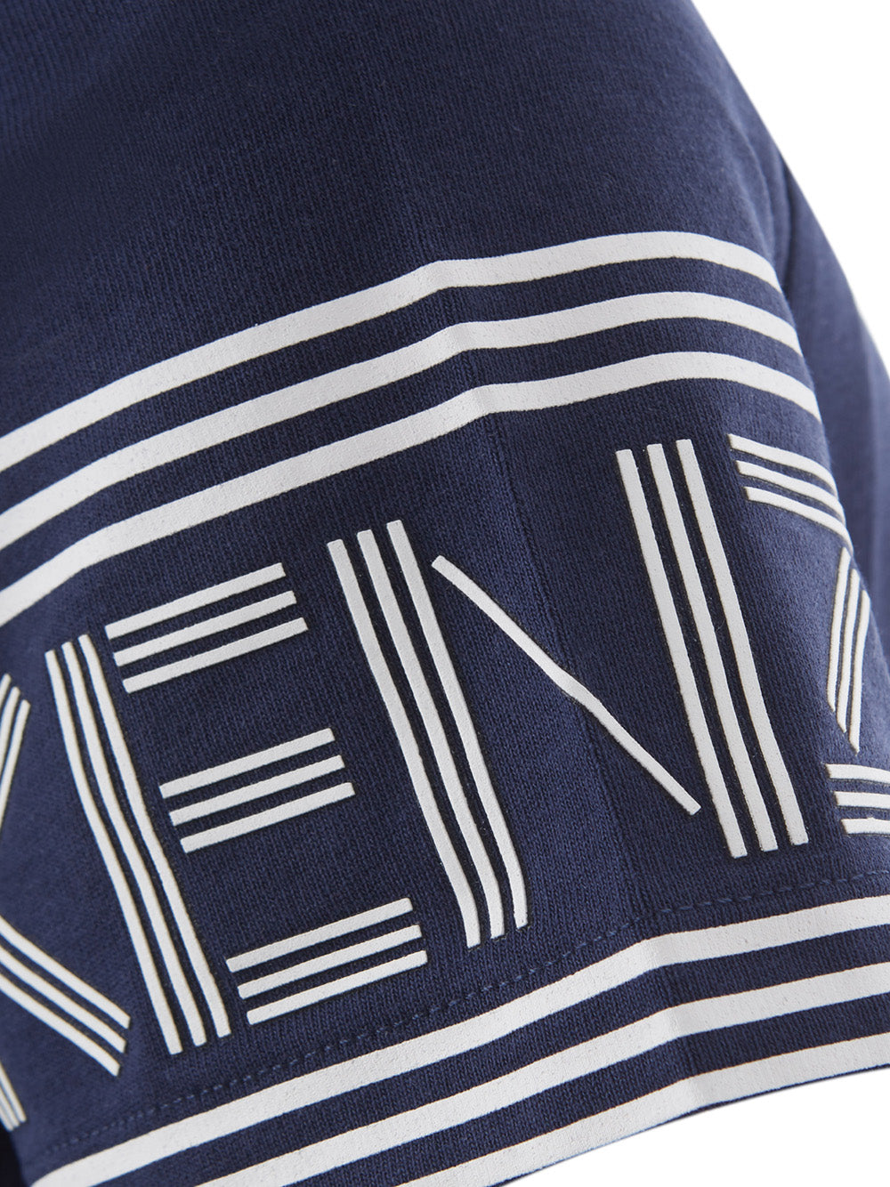 Blaues T-Shirt aus Baumwolle mit kontrastierendem Logo auf den Ärmeln