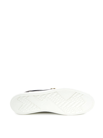 Schwarze Leder-Sneakers mit goldenem Logo