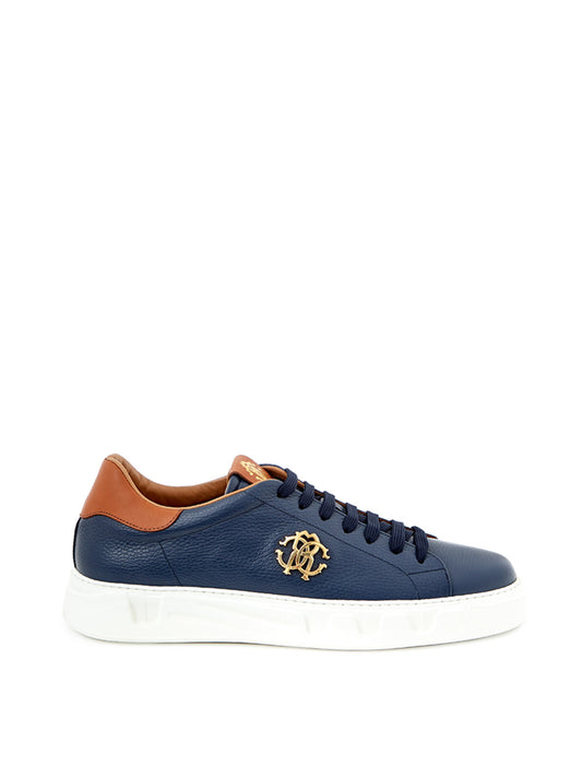 Blaue Leder-Sneakers mit goldenem Logo