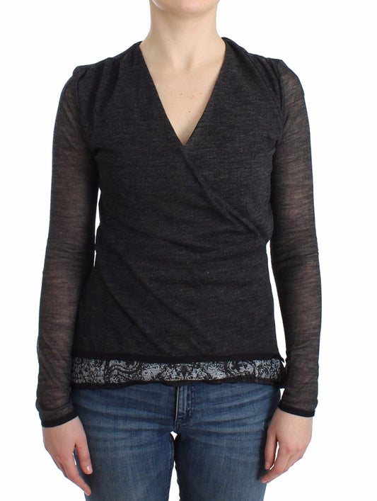 Grauer langärmeliger Pullover aus Wollmischung