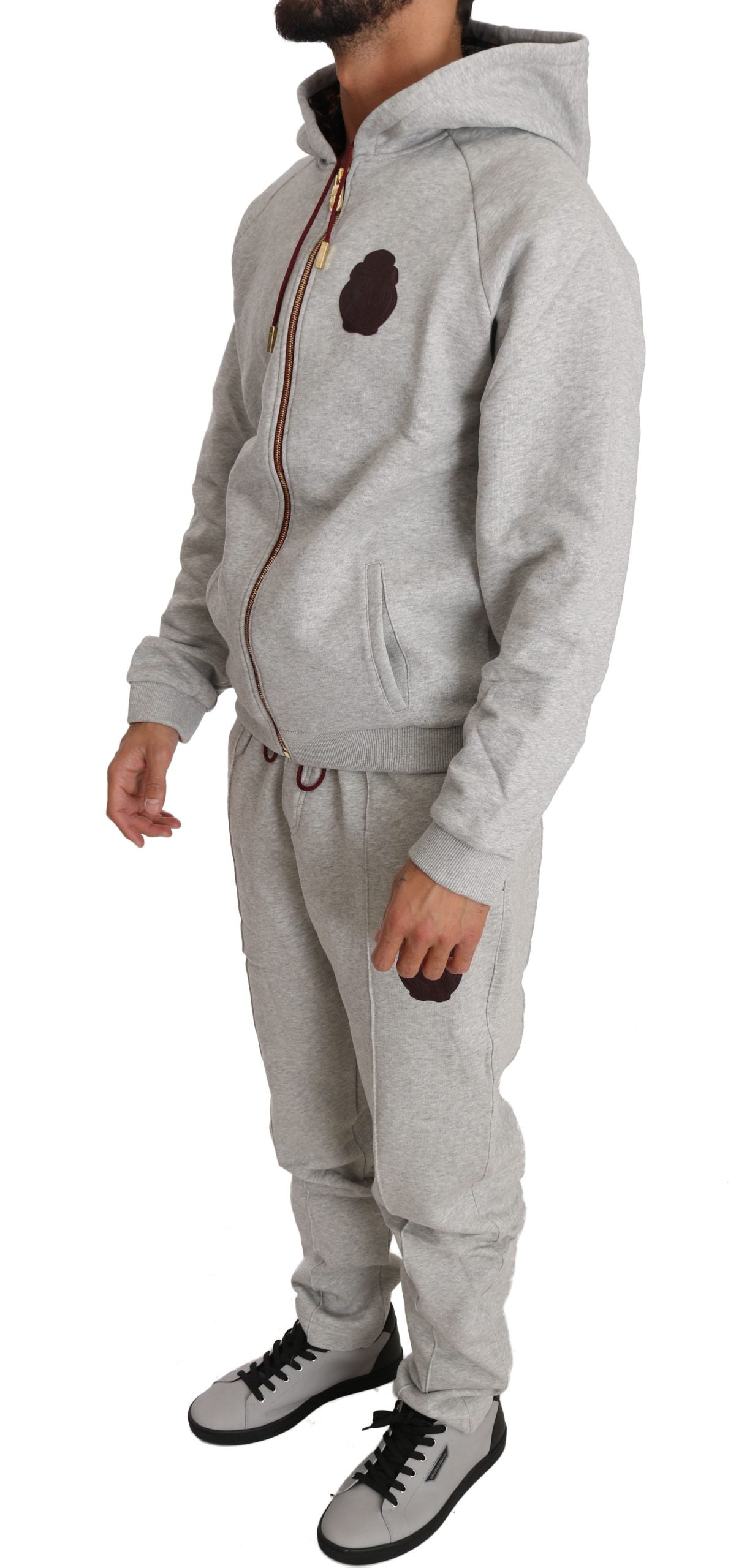 Grauer Baumwollpullover Hose Trainingsanzug
