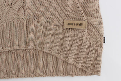 Beigefarbener Pullover aus gestrickter Wolle