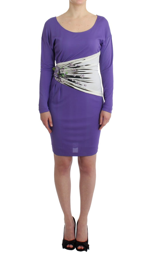 Lila langärmeliges Kleid