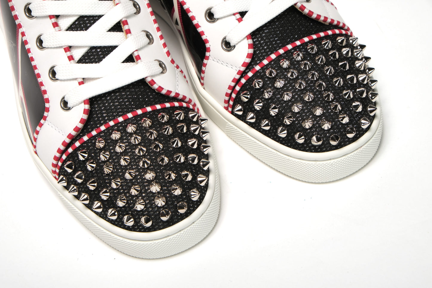 Multicolor Version Lou Spikes Orlato Flache Schuhe