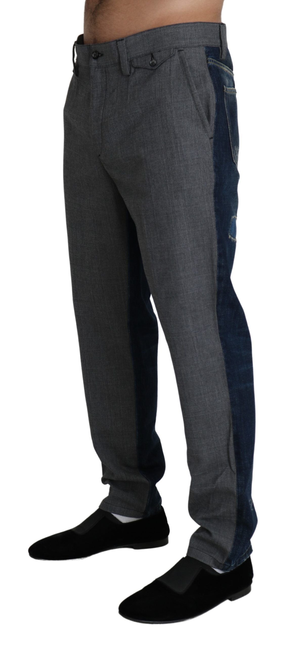 Graues Kleid Blaue Denimhosen Baumwollhosen