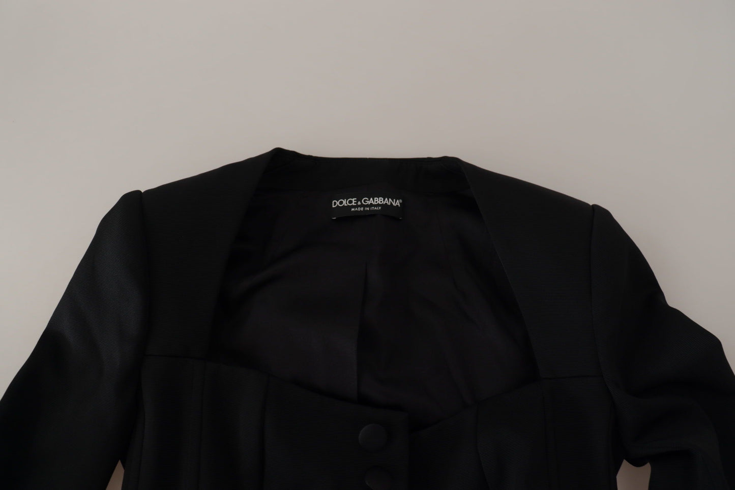 Schwarze Slim Fit Jacke mit langen Ärmeln und Schnappverschluss