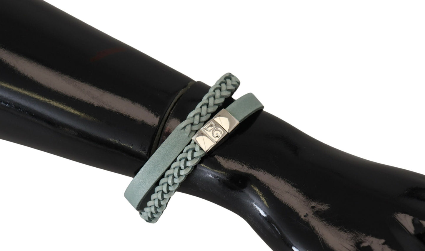Hellblaues geflochtenes Wickelarmband aus Leder und Messing