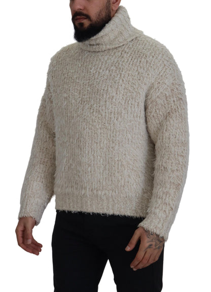 Rollkragenpullover aus cremefarbenem Wollstrick