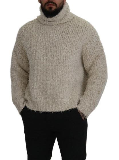 Rollkragenpullover aus cremefarbenem Wollstrick