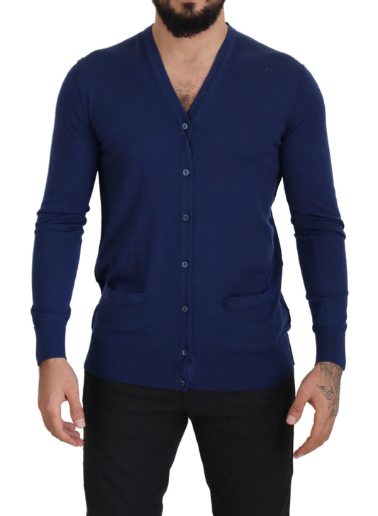 Blaue Wollstrickjacke mit V-Ausschnitt und Knopfleiste