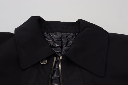 Schwarze Jacke mit durchgehendem Reißverschluss und Kragen aus Wolle