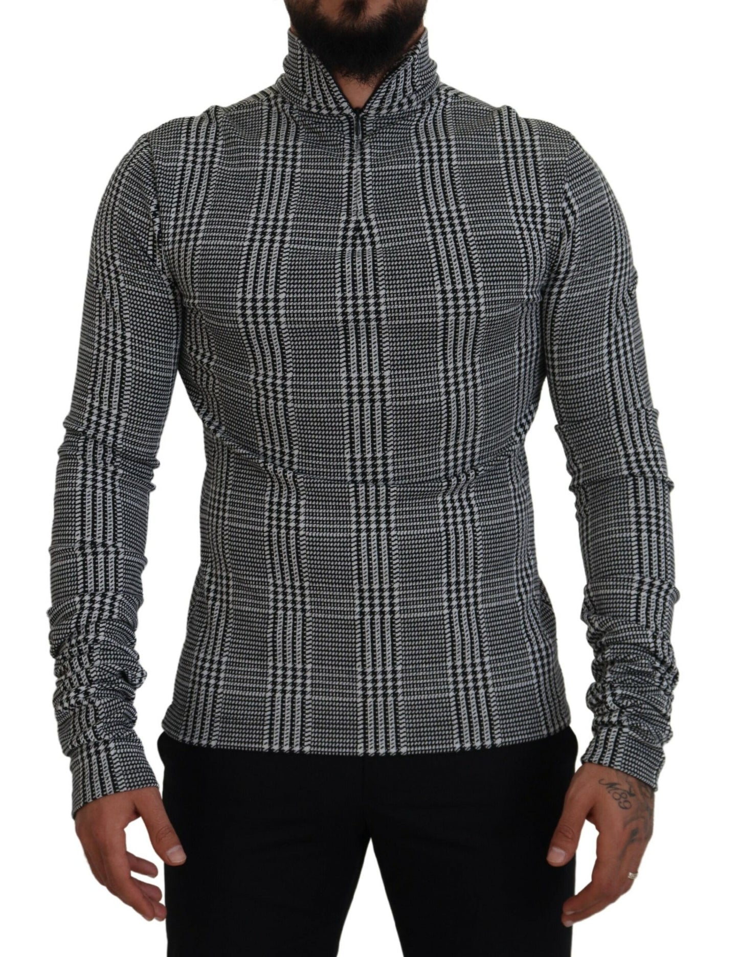 Grauer karierter Pullover mit schmalem Rollkragen