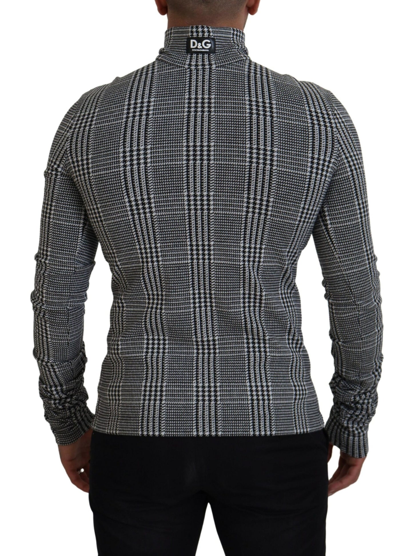 Grauer karierter Pullover mit schmalem Rollkragen