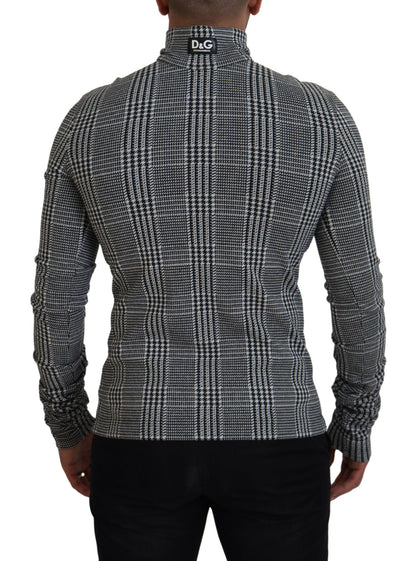 Grauer karierter Pullover mit schmalem Rollkragen