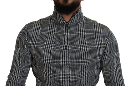 Grauer karierter Pullover mit schmalem Rollkragen