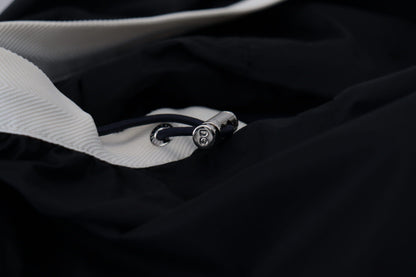 Schwarze Baumwolljacke mit Kapuze und durchgehendem Reißverschluss für Männer