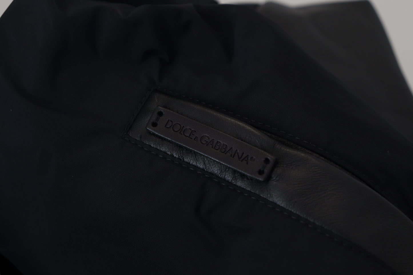 Schwarzer Polyester Blousonmantel mit Kapuze Jacke