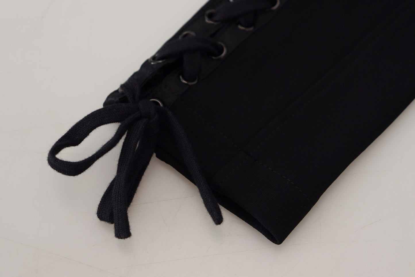Schwarze Skinny-Hose mit hoher Taille aus Viskose