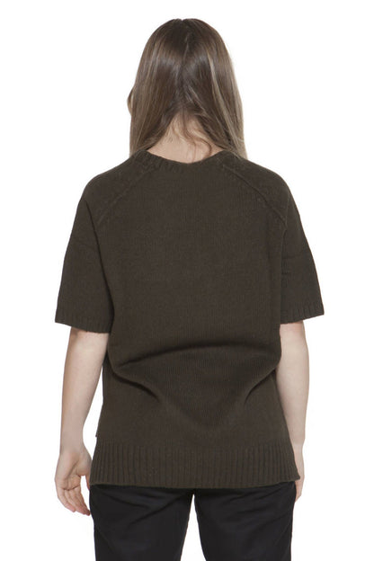 Grüner Pullover aus Wolle