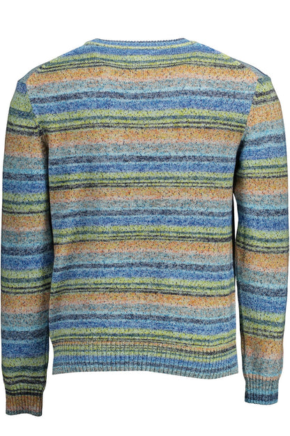 Hellblauer Baumwollpullover