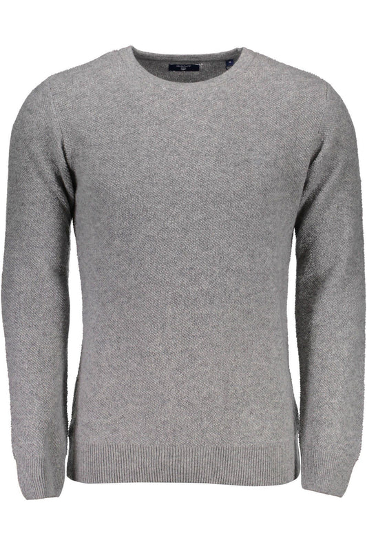 Grauer Pullover aus Wolle
