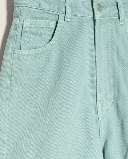 Grüne Baumwollshorts