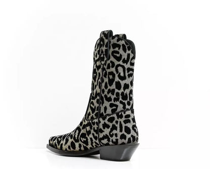 Schwarzer Polyamid-Stiefel