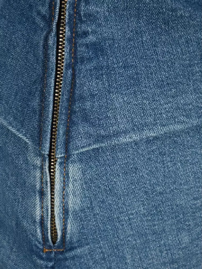 Blaues Baumwollkleid