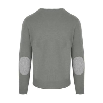 Grauer Pullover aus Wolle