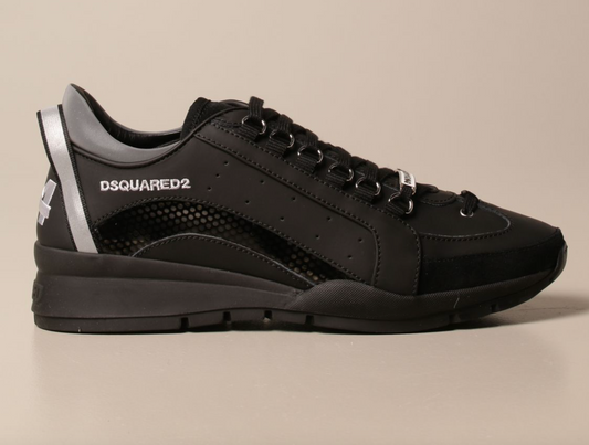 Schwarze Leder-Sneakers