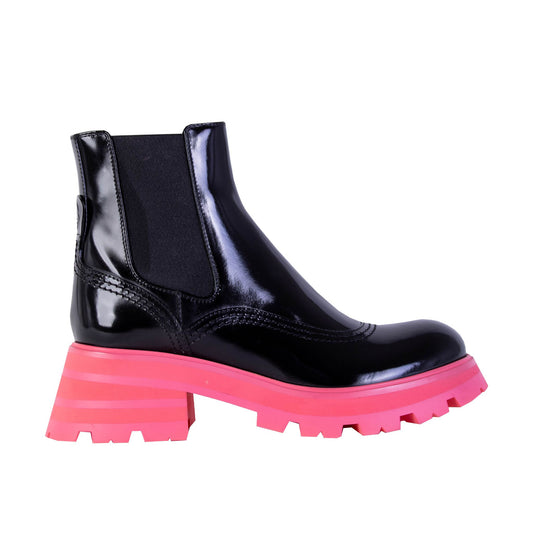 Schwarzes Leder Fluo Rosa Sohle Chelsea Boots