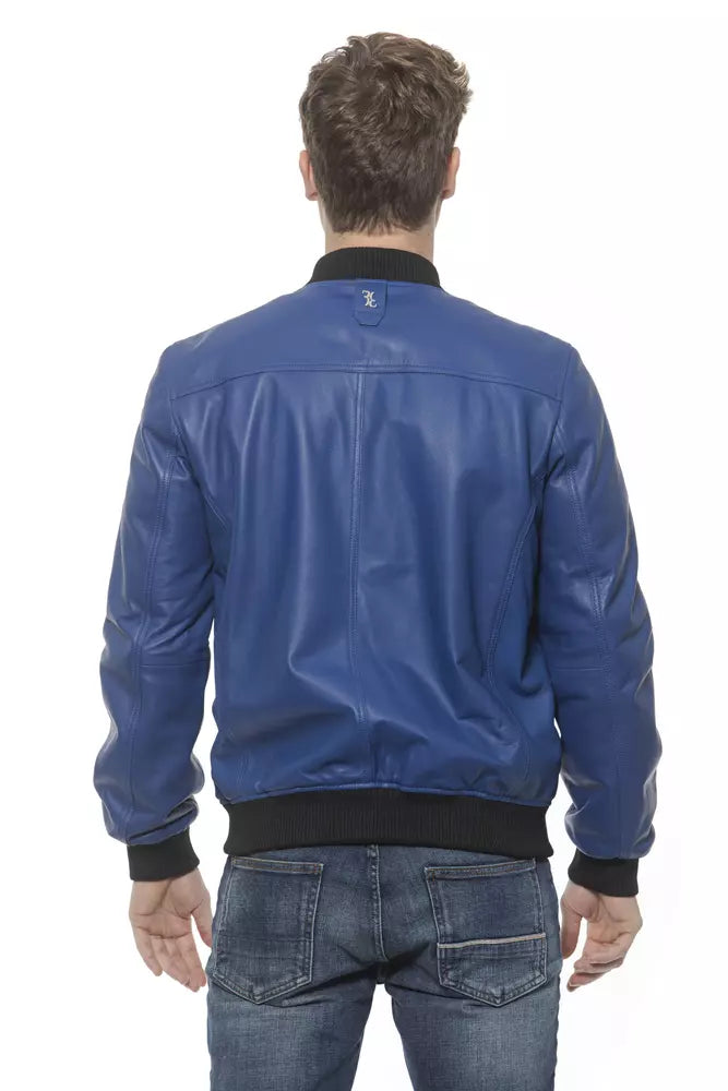 Blaue Lederjacke